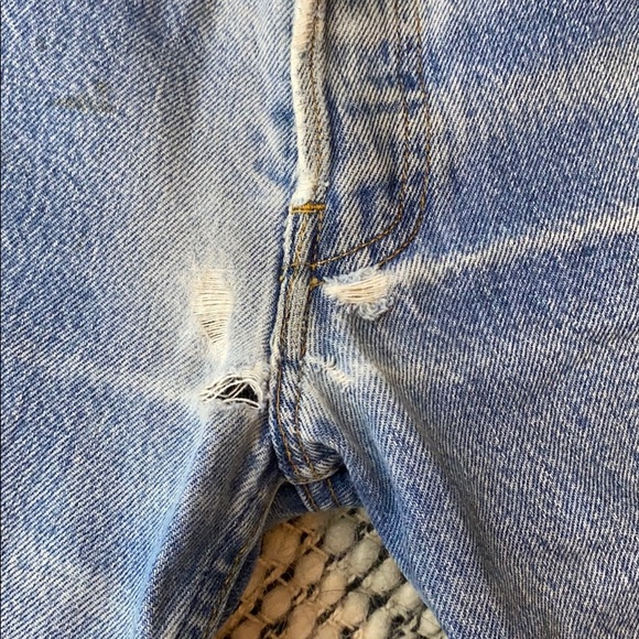 Vintage Levi’s 501 jeans - Picture 5 of 8